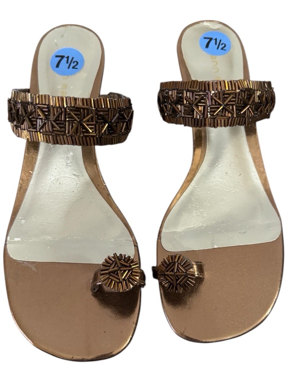 Ann Marino Bronze Beaded Kitten Heel Thong Sandals Womens Size 7.5M